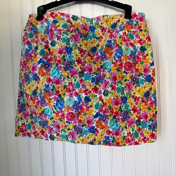 ATTYRE Pants - ATTYRE (10P) SKORT colorful Floral Print